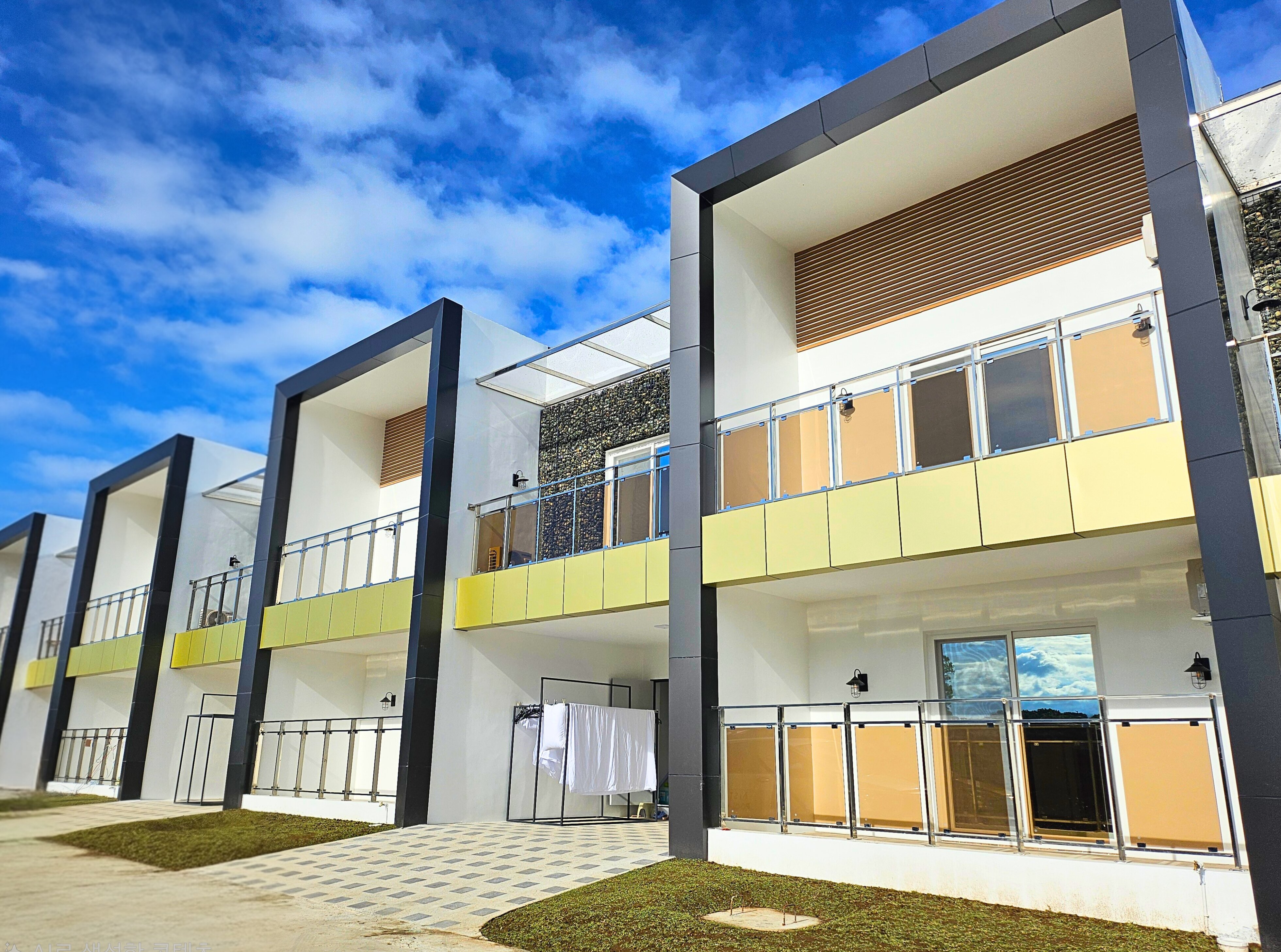 M STAY 풀빌라 대표 사진